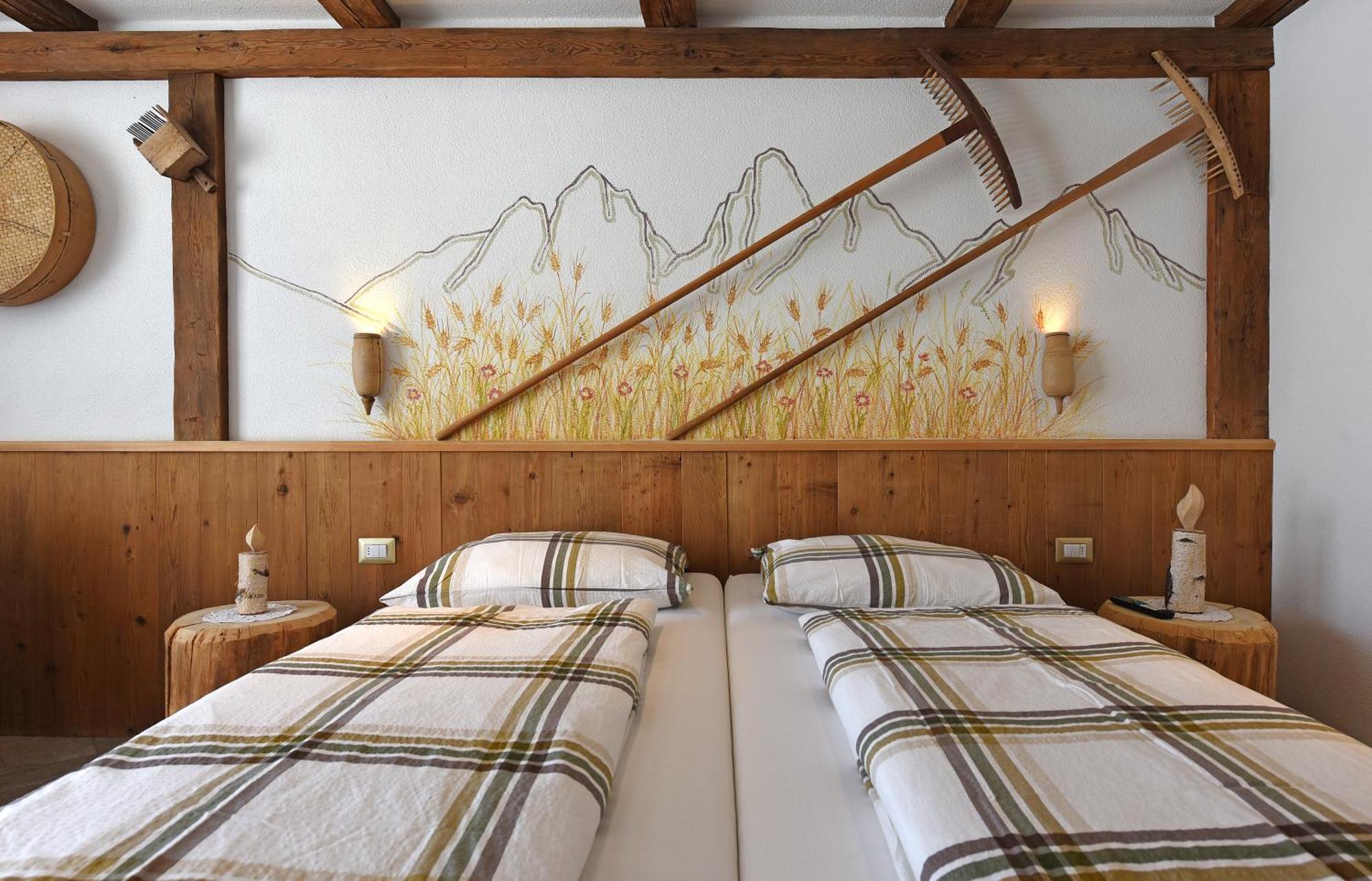 Agriturismo Soleseid San Vigilio Di Marebbe Kültér fotó
