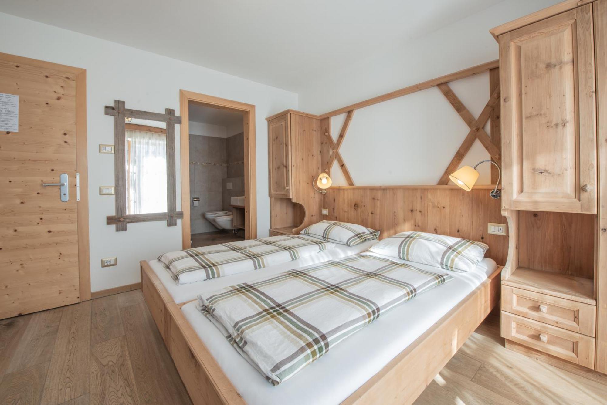 Agriturismo Soleseid San Vigilio Di Marebbe Kültér fotó