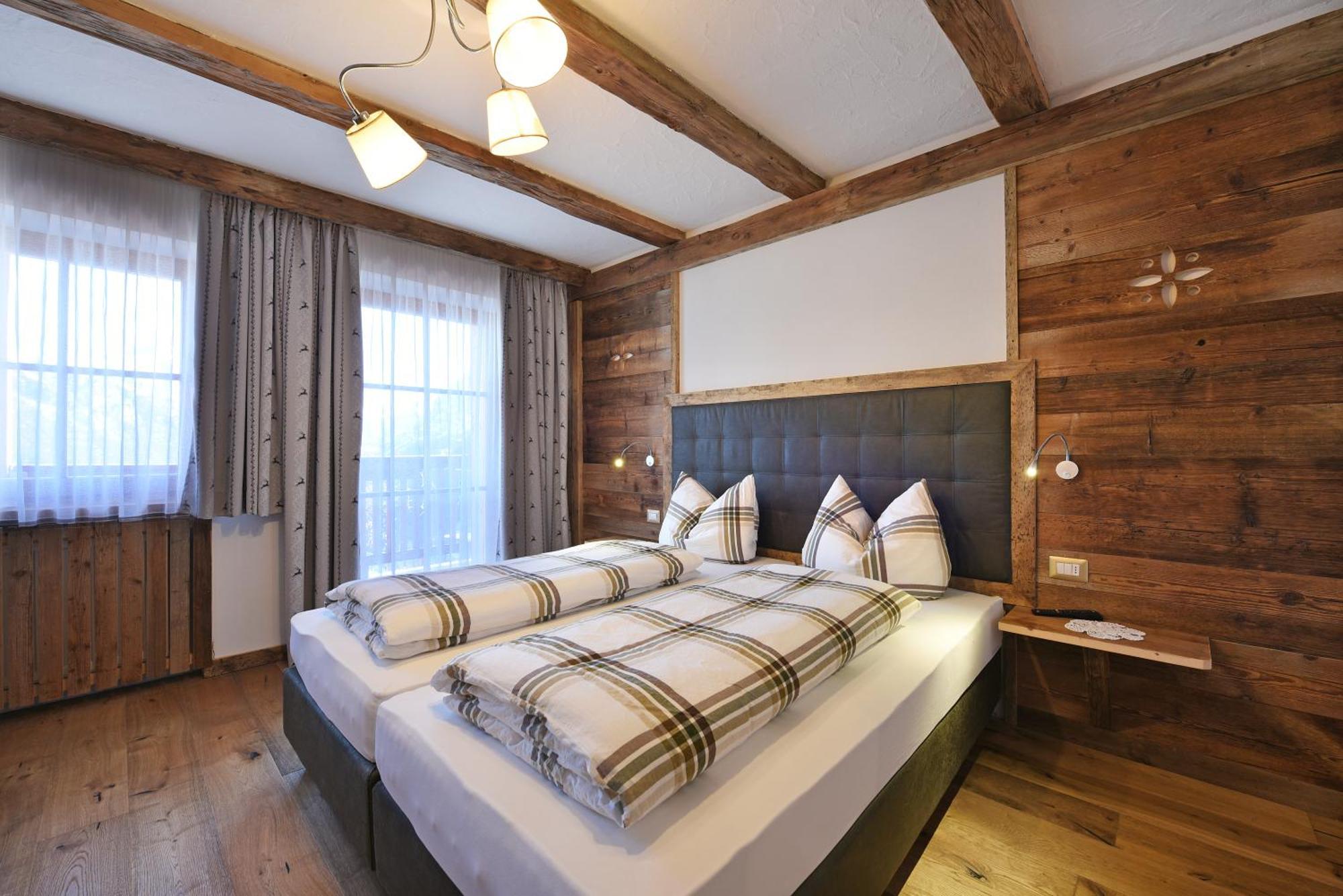 Agriturismo Soleseid San Vigilio Di Marebbe Kültér fotó